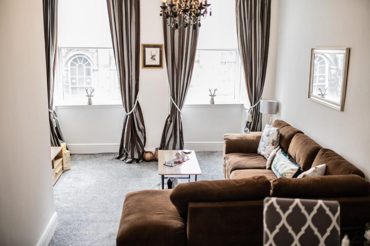Rose Apartment 2-Bed Town Centre Apartment In Ayr Zewnętrze zdjęcie