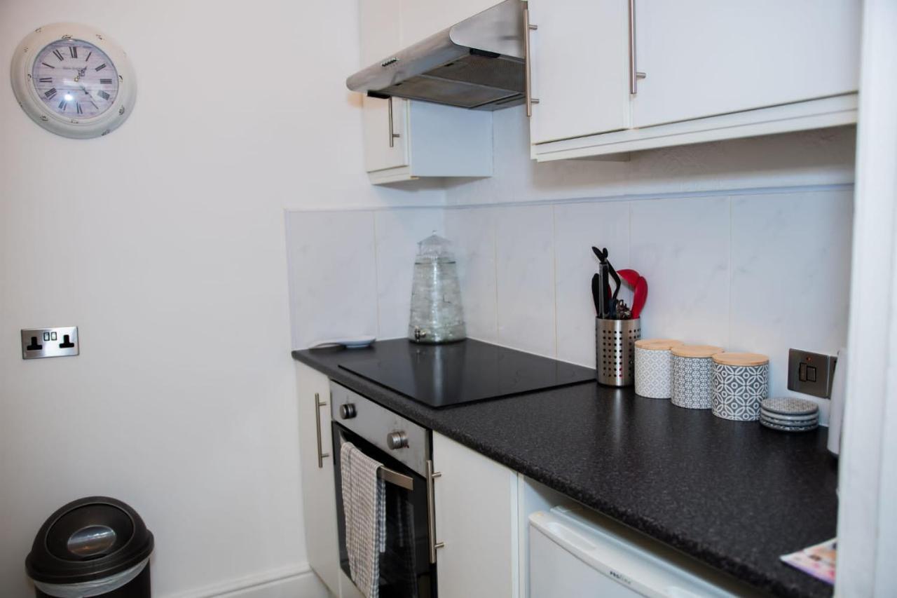 Rose Apartment 2-Bed Town Centre Apartment In Ayr Zewnętrze zdjęcie
